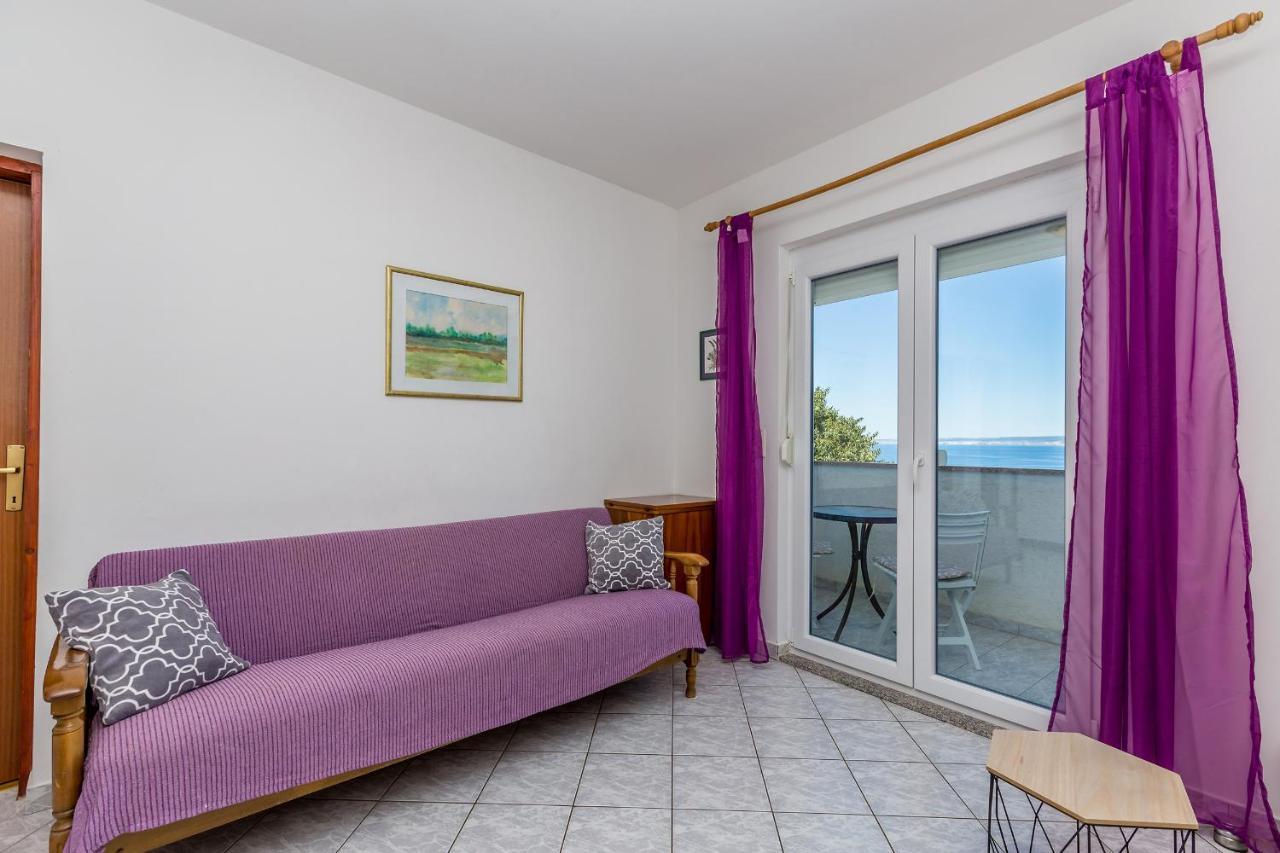 Private Accommodation Stara Baška Εξωτερικό φωτογραφία